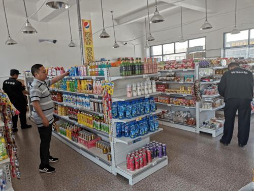 我區(qū)開展食品安全專項(xiàng)檢查，推動(dòng)經(jīng)營(yíng)管理服務(wù)再升級(jí)